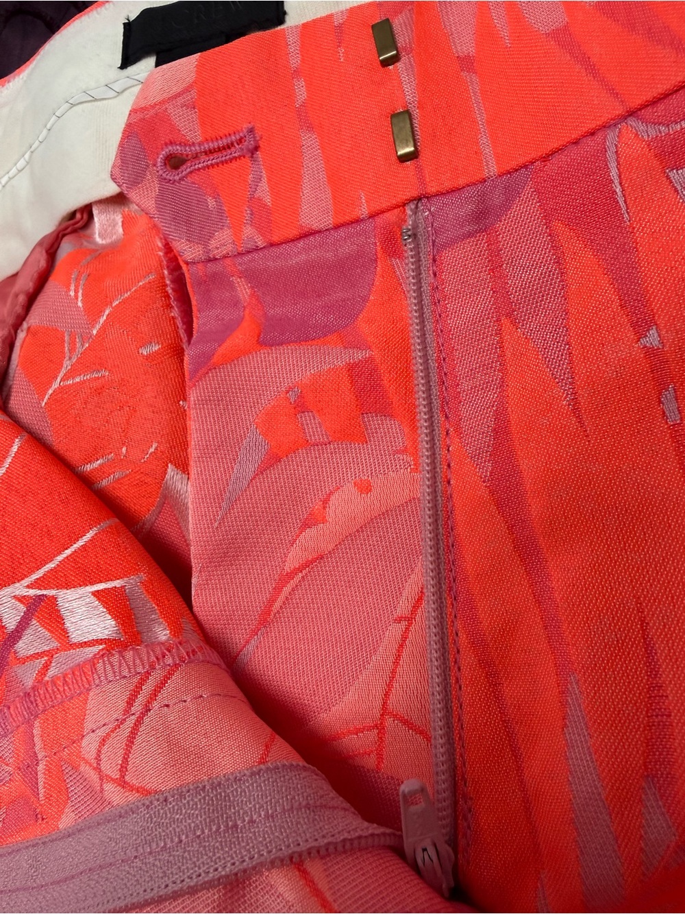 J.Crew neon multicolored tropical plants + flower patterned cropped pants - Picture 12 of 14